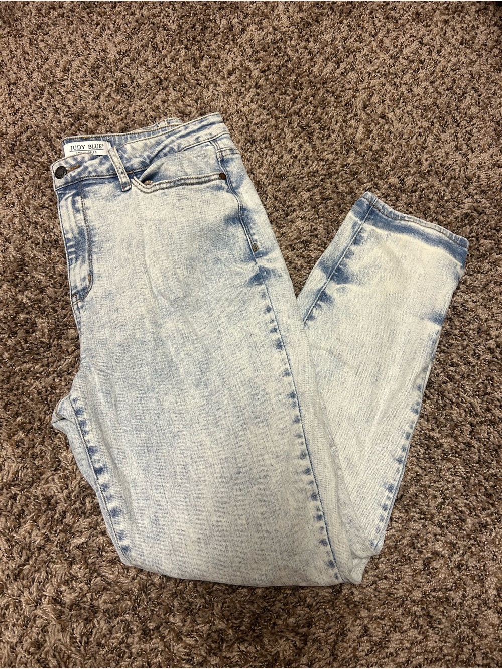 Judy Blue Faded Light Blue High-Rise Women's Jeans